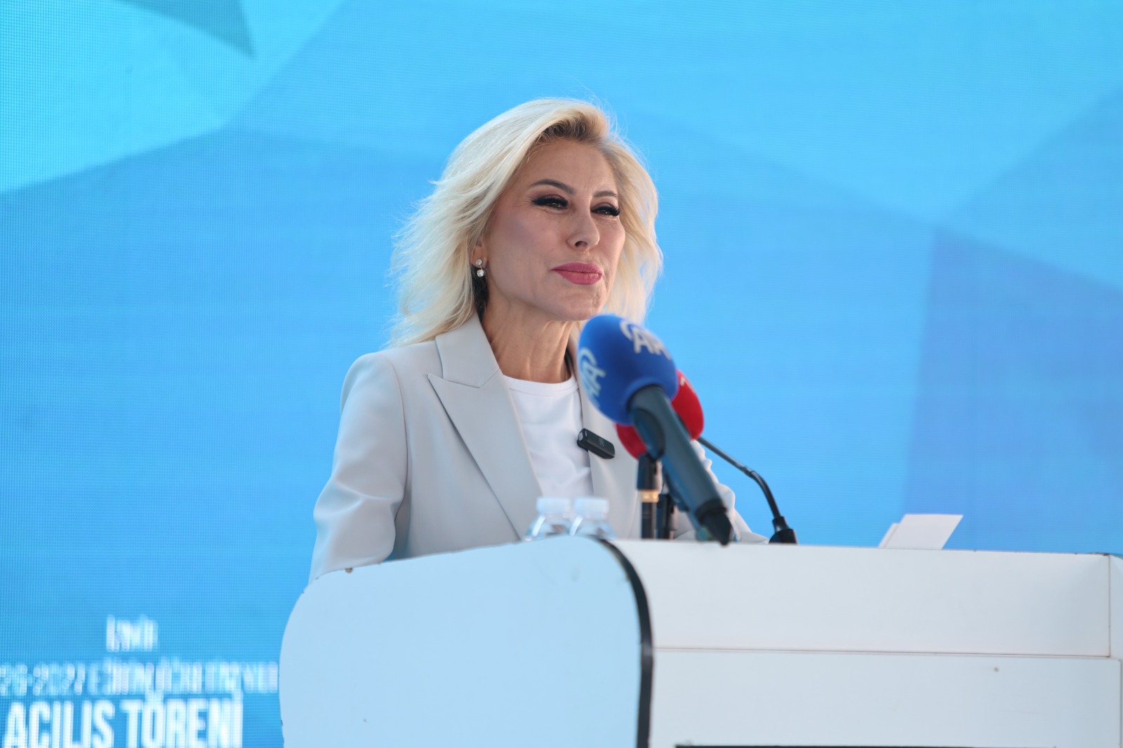 BURSALI AKSOY’DAN YENİ EĞİTİM YILI MESAJI