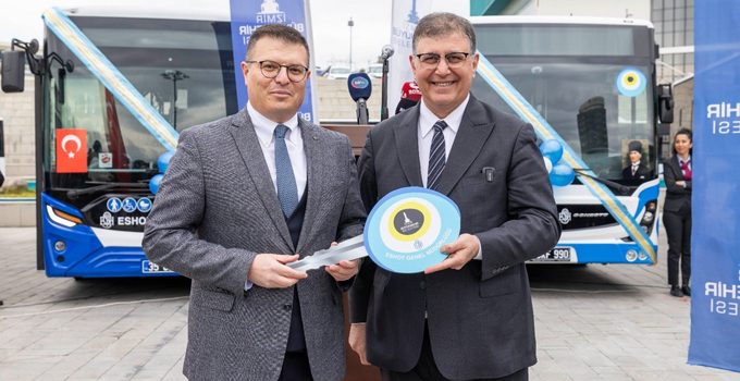 İzmir’in Nazar Boncukları Gençleşiyor: 111 Yeni Otobüs Geliyor