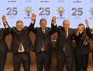 SAYGILI’DAN İZMİR İÇİN GÜÇLÜ MESAJ: ŞEHRİMİZİN ORTAK MESELELERİNDE EL ELE VERECEĞİZ